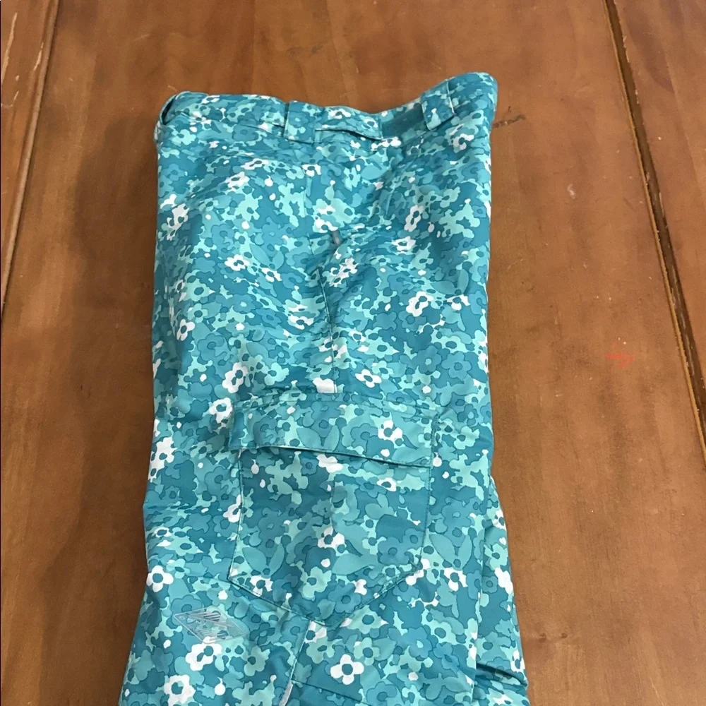 Columbia aqua floral