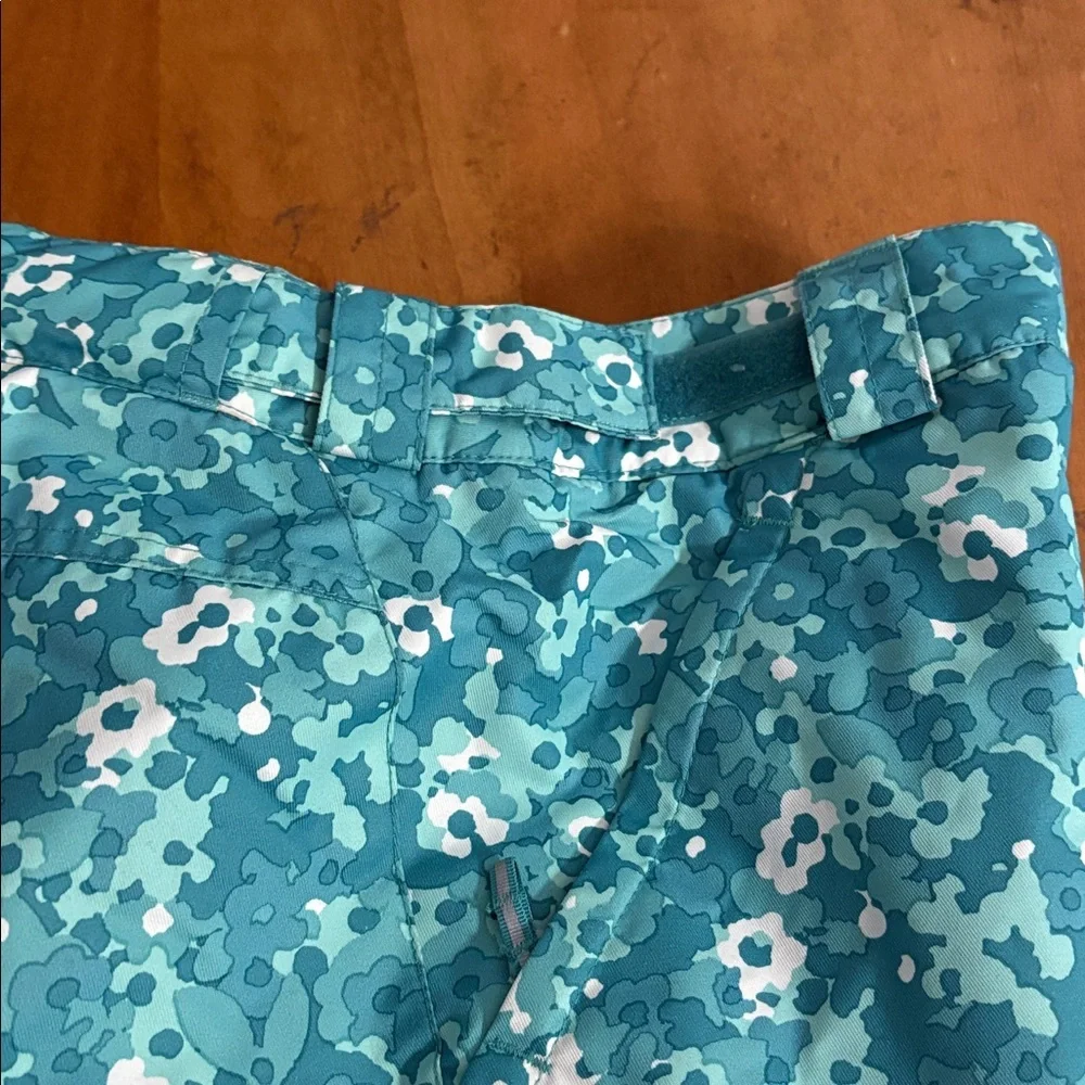 Columbia aqua floral