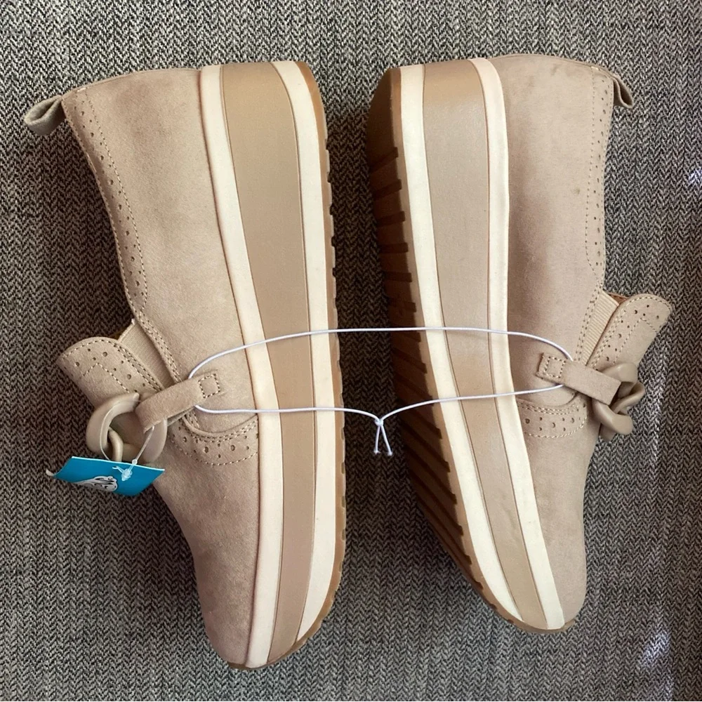 Mad Love neutral platform