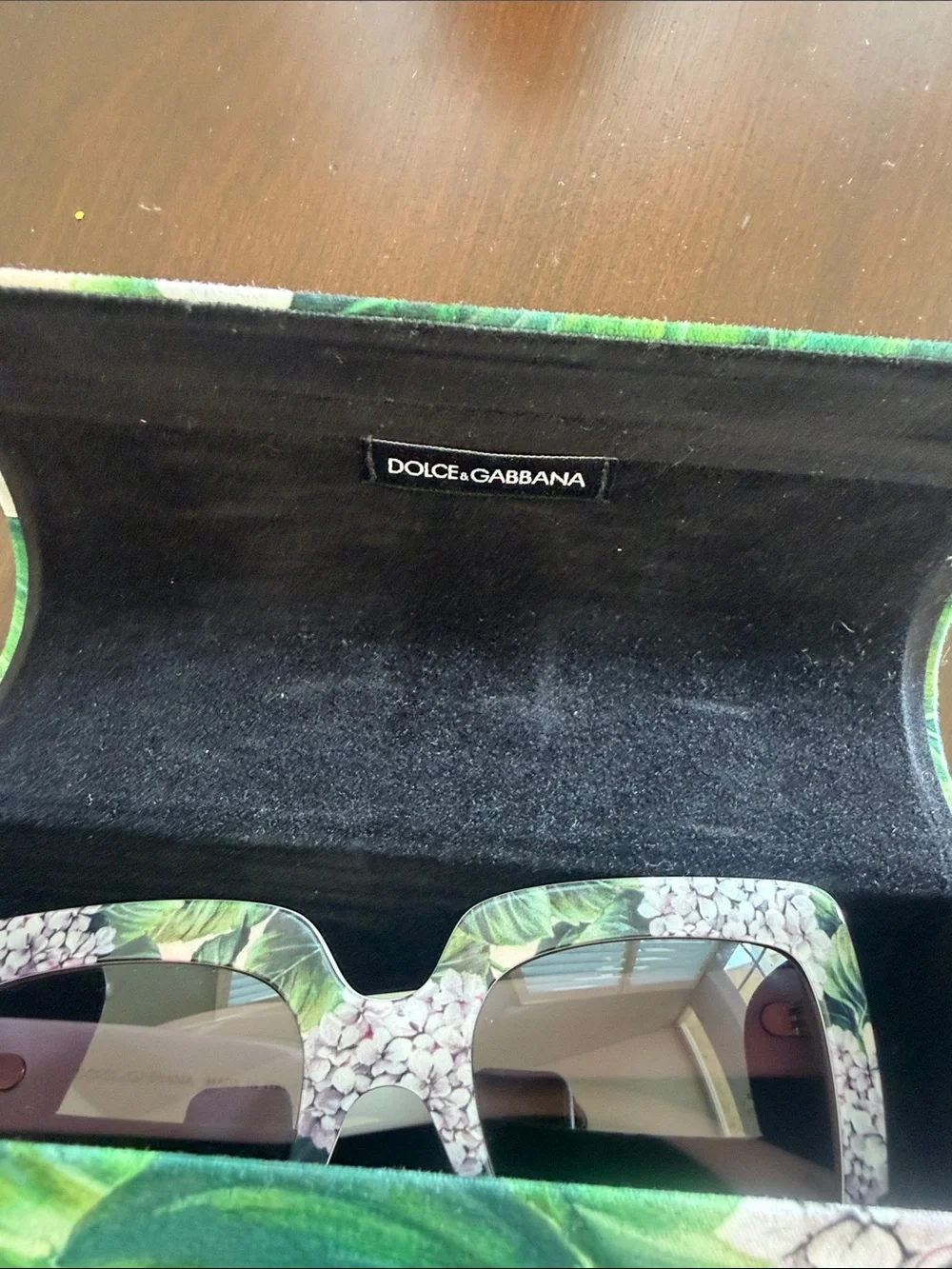 Dolce & Gabbana bold floral