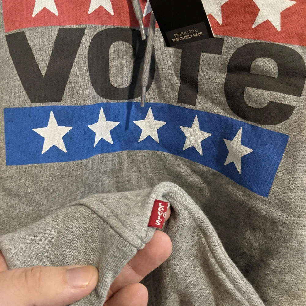 Levi's VOTE hoodie Men's Size XL limited style  