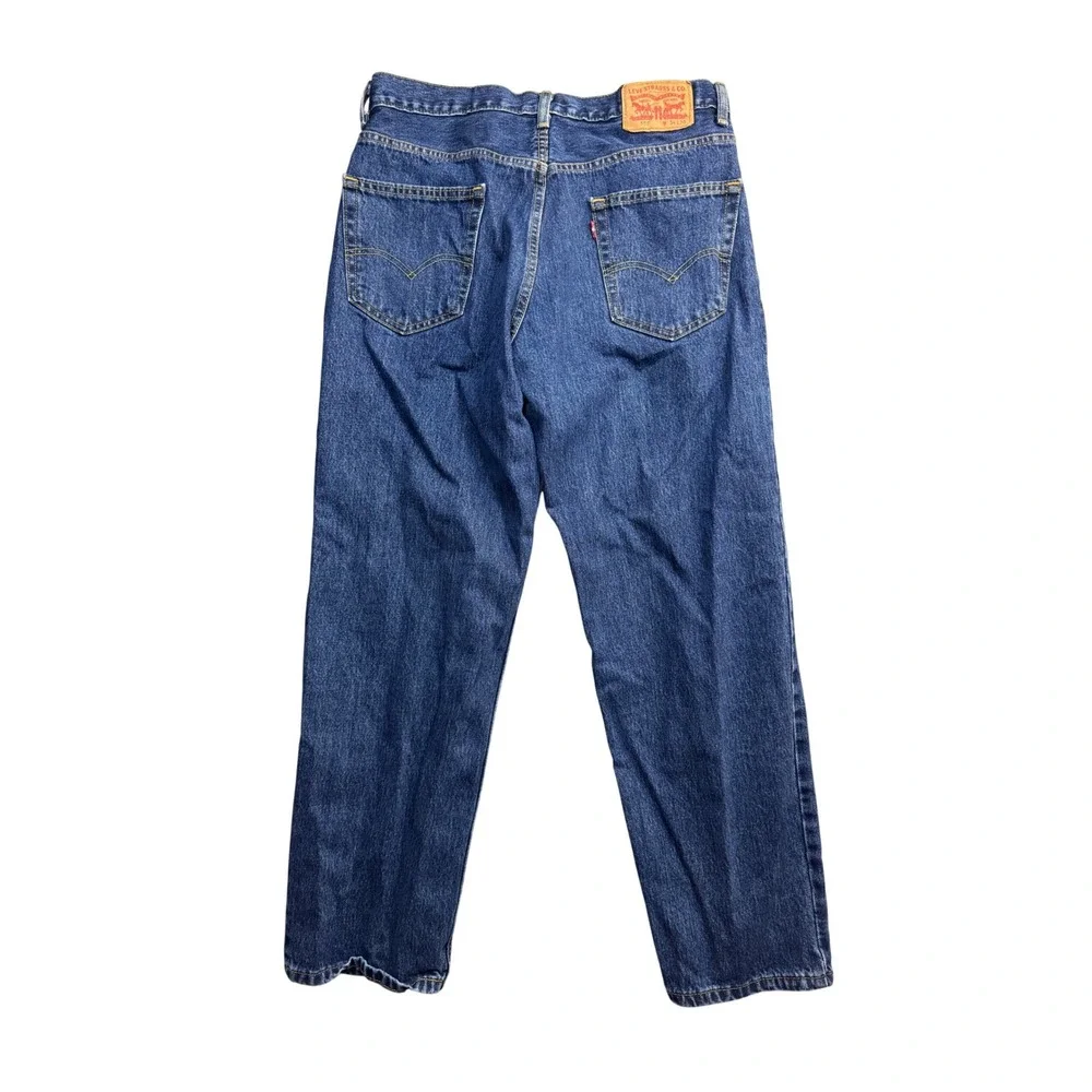 Levis levi 550