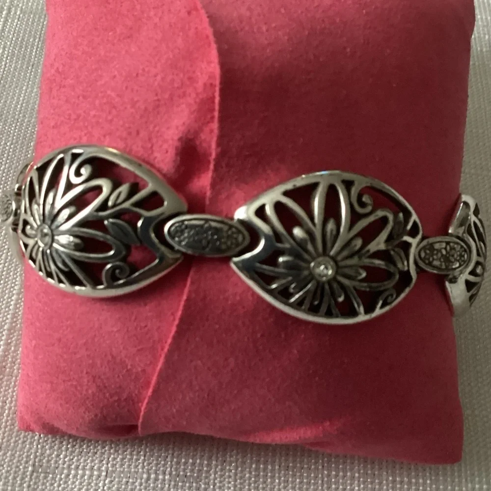 Brighton Vintage Bracelet oval shaped