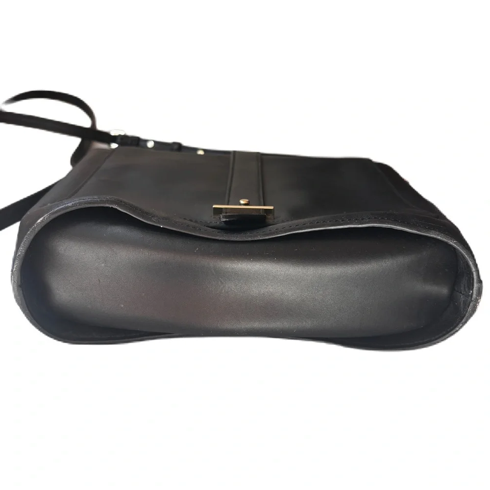 Cole Haan vestry saddle