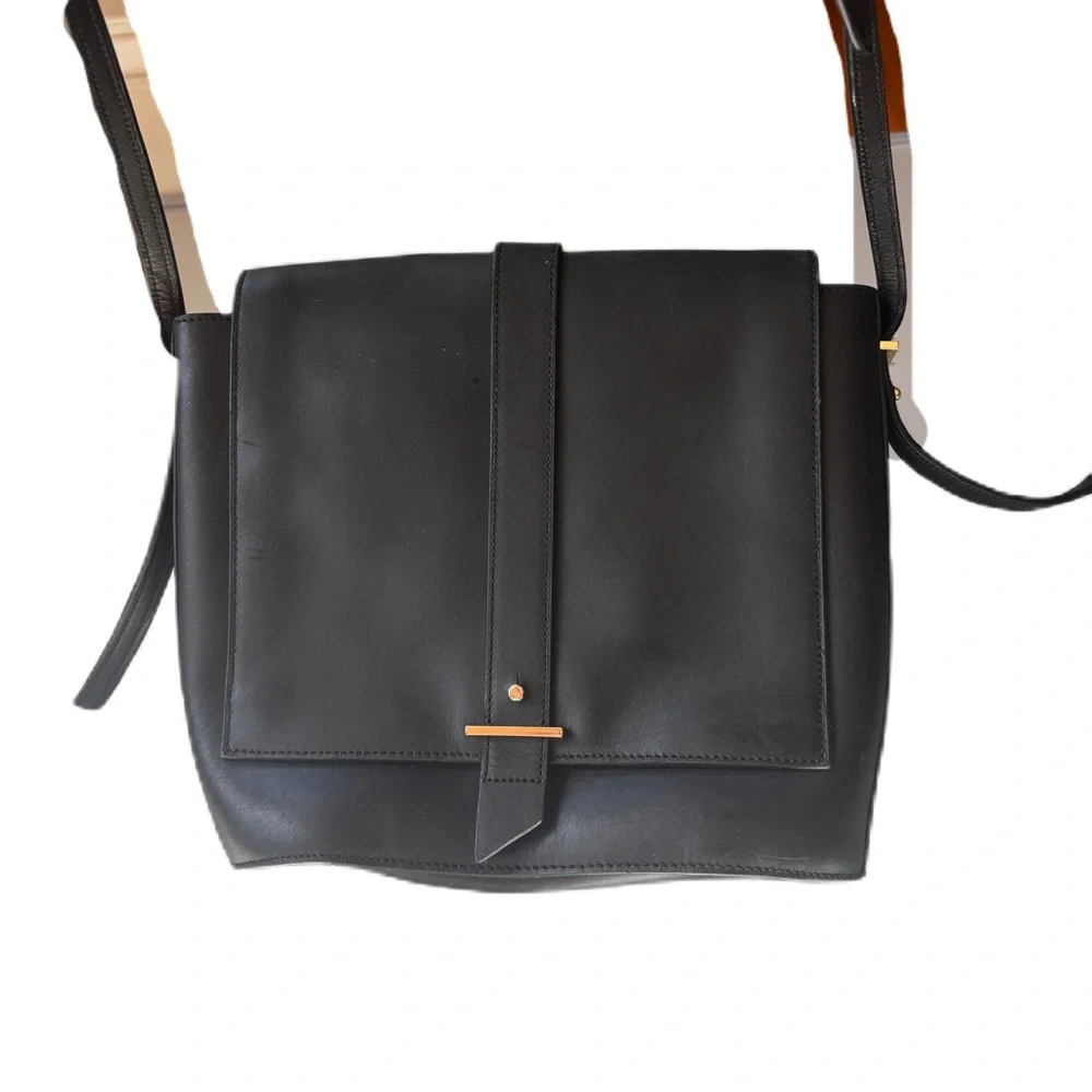 Cole Haan vestry saddle