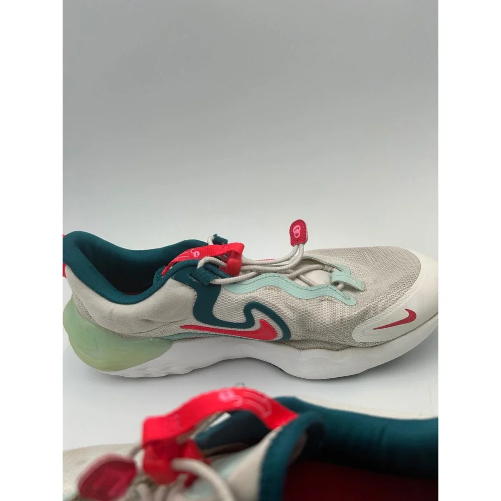 Nike renew run