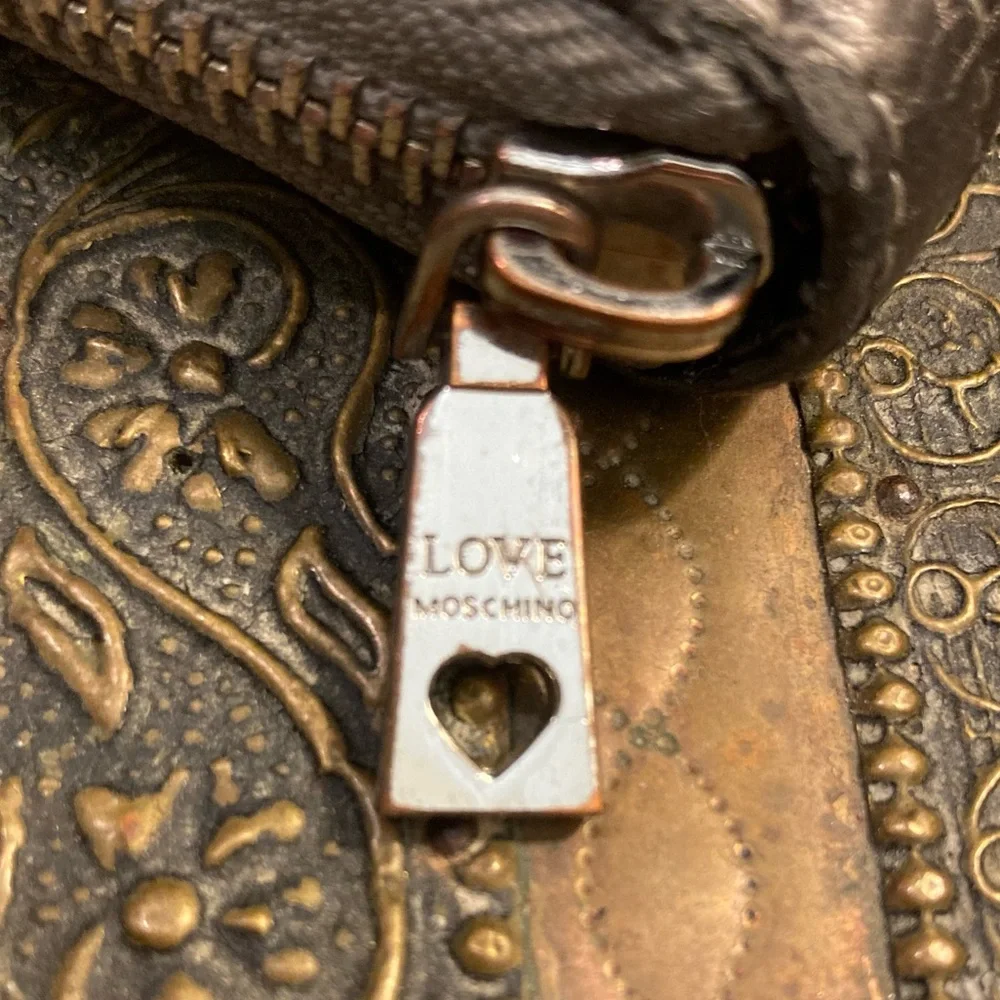 Love Moschino love moschino