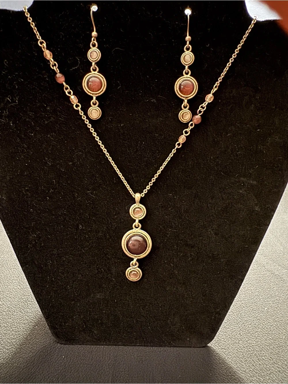 Lia Sophia Purple Cat’s Eye Necklace Earrings Set