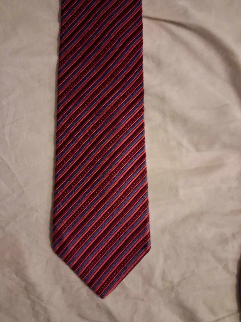 Xmi Platinum bold red