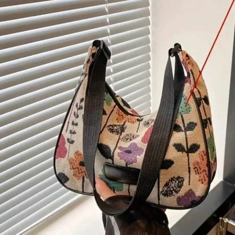 N/A chic floral