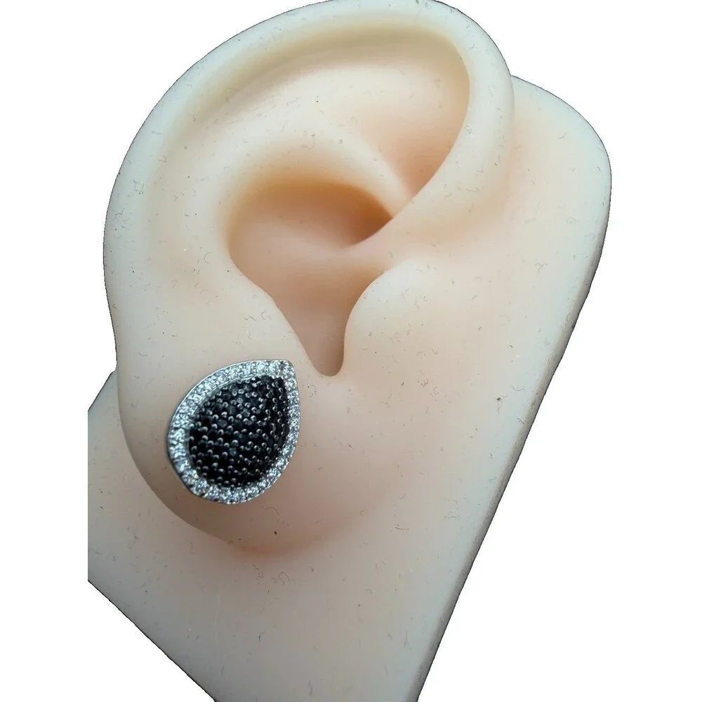 Black Diamond midnight pear