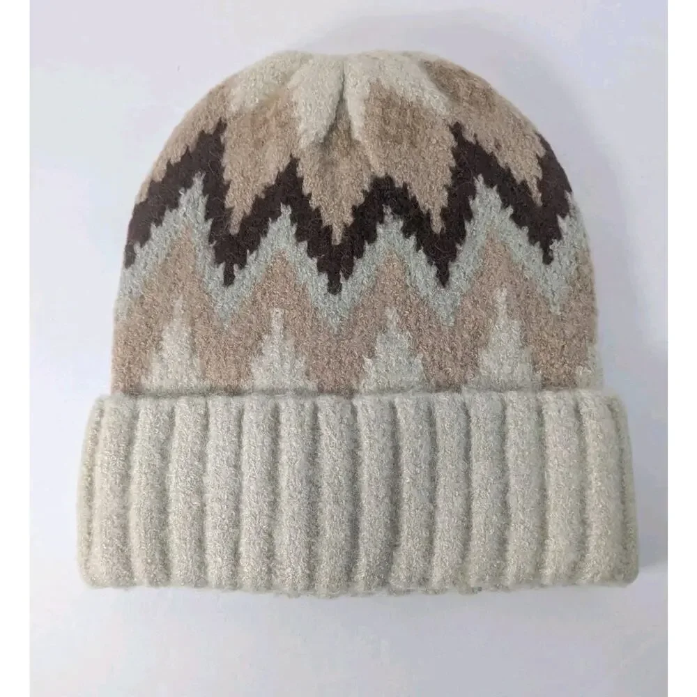 BCBGeneration‎ Harbor Fair Isle Beanie Cuffed Fuzzy One Size Women's New w Tags