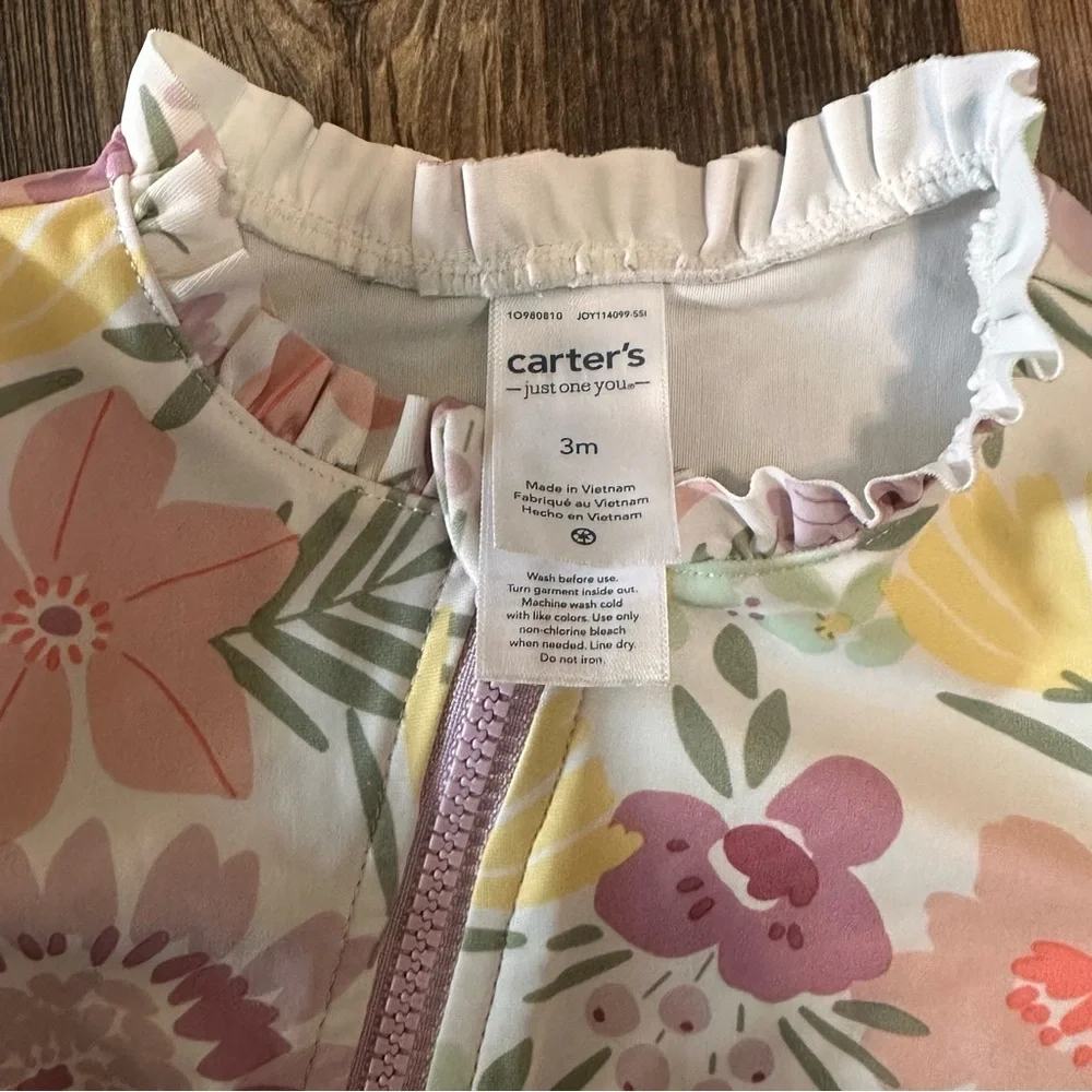 Carters preowned zipper