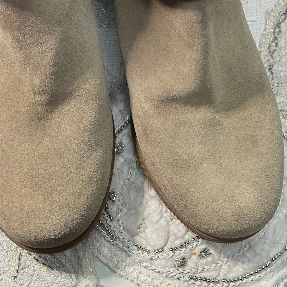 Sorel stylish khaki