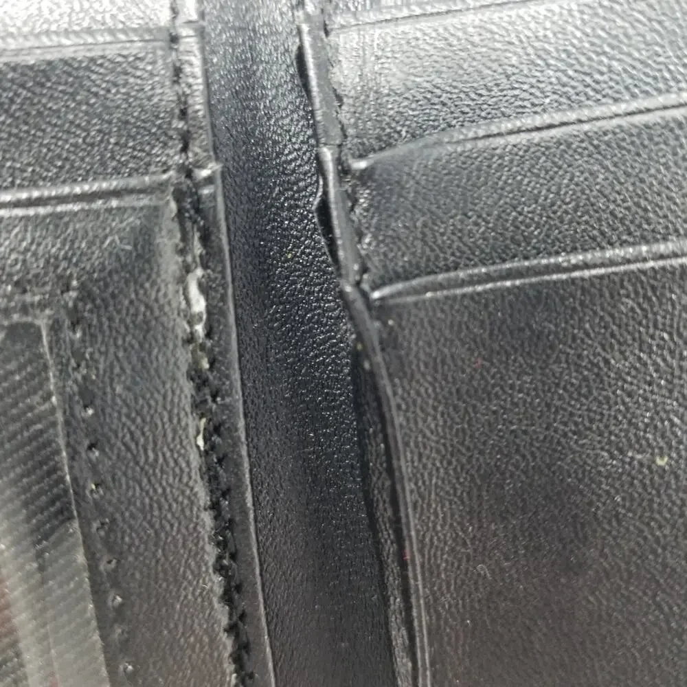 Perry‎ Ellis Black Leather Men's Wallet
