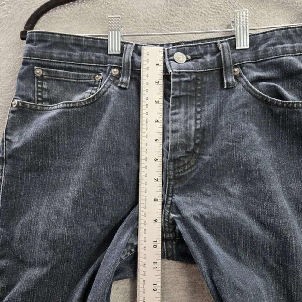 Levis *please carefully