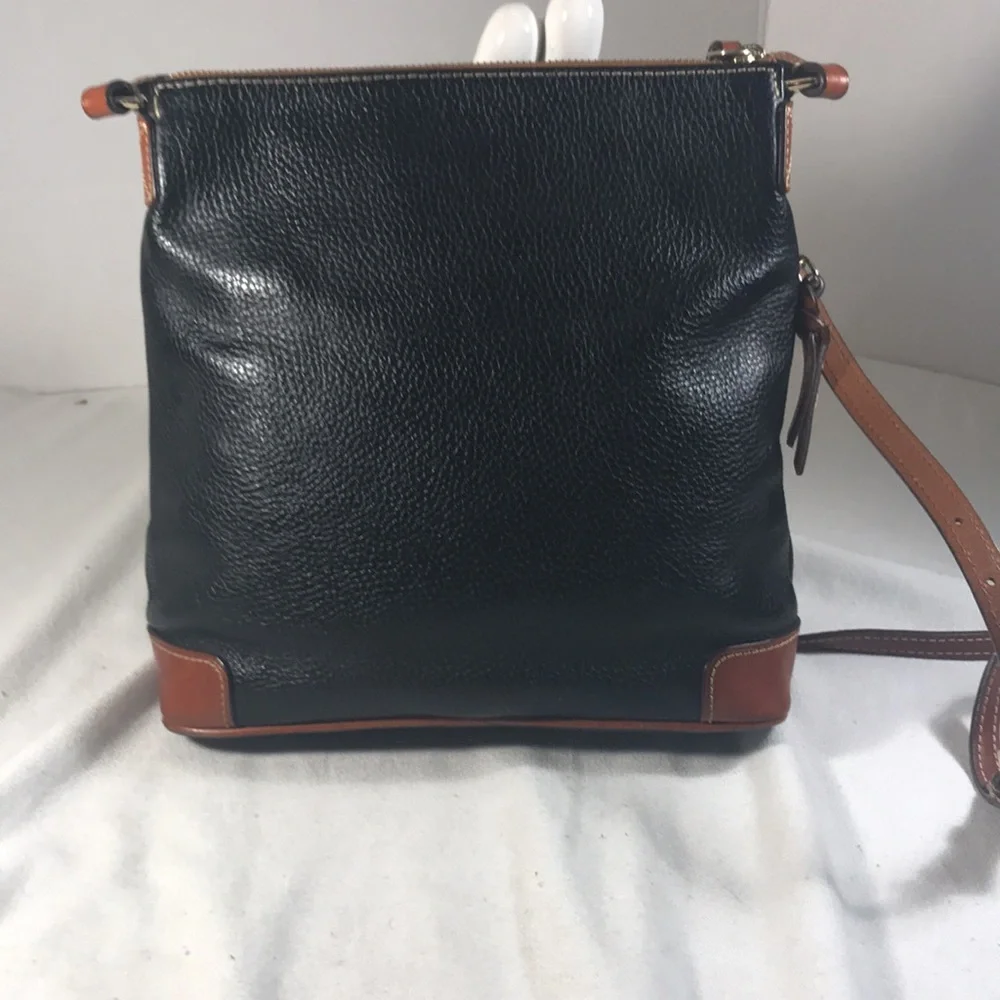 Dooney & Bourke elevate your