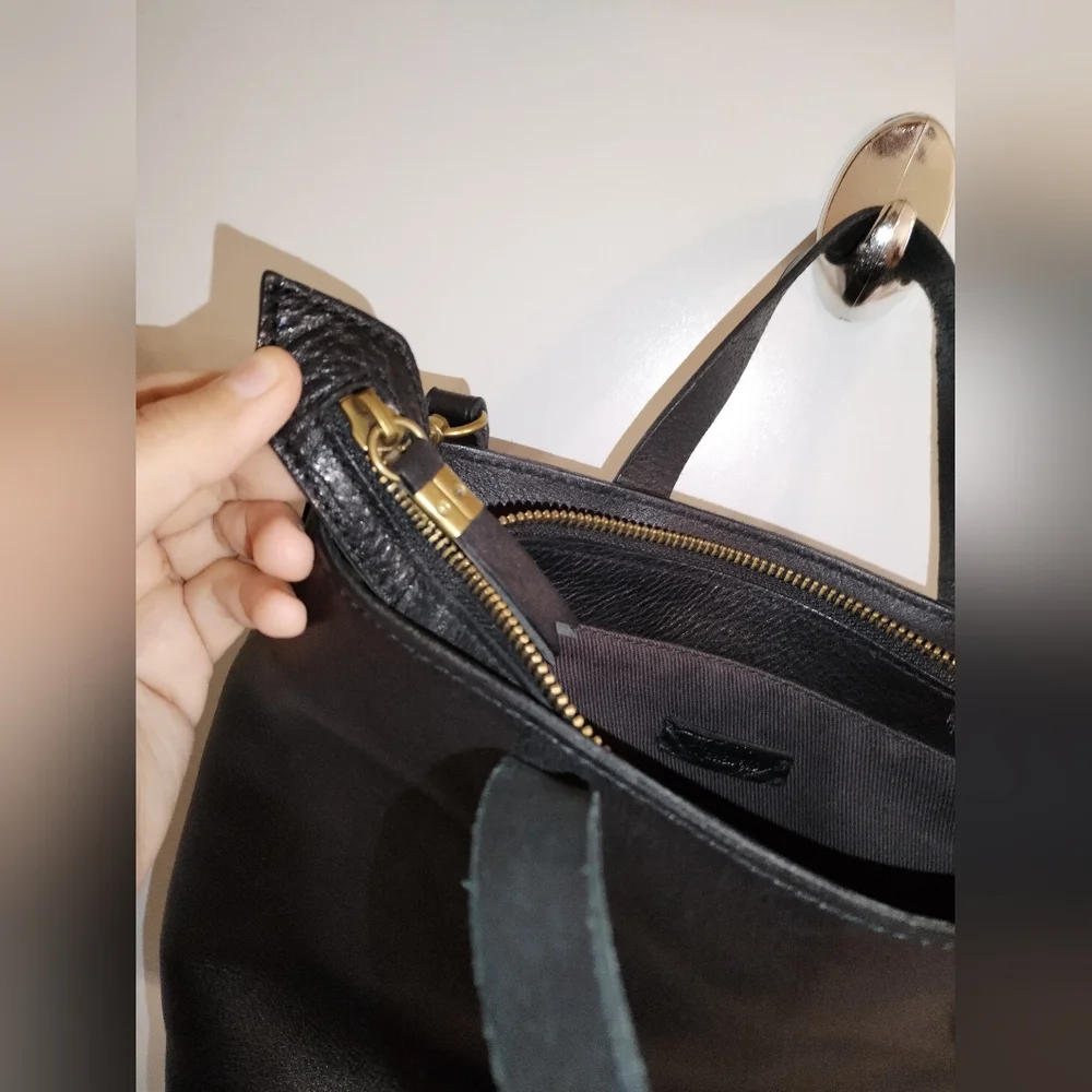 Madewell Small Zip Top Transport Crossbody