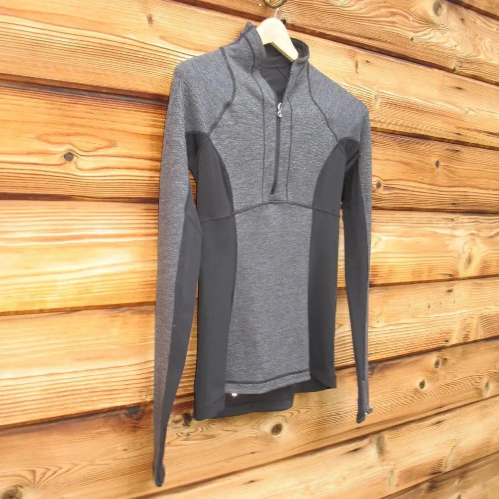 lululemon athletica *excellent details