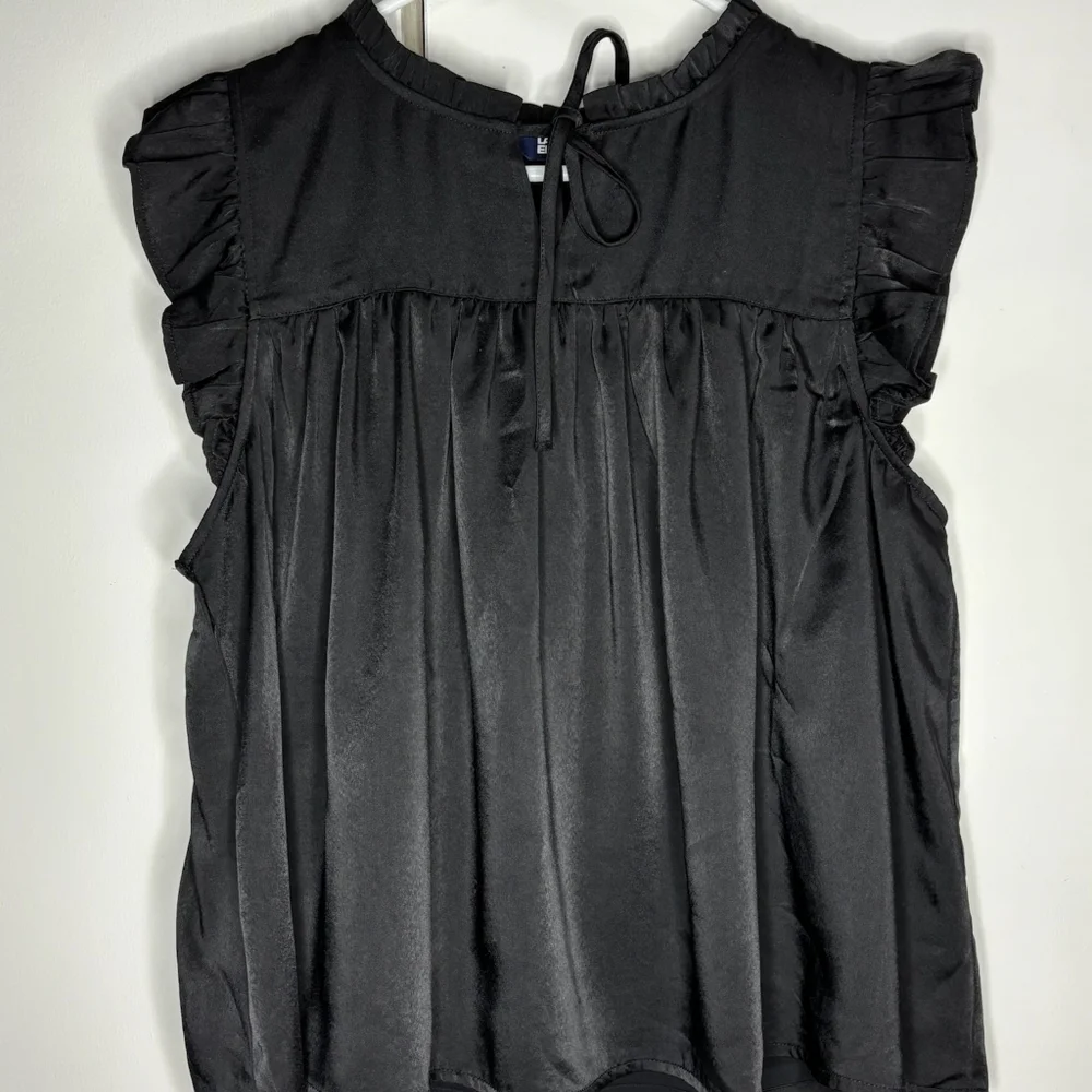 Lands End ruffles short