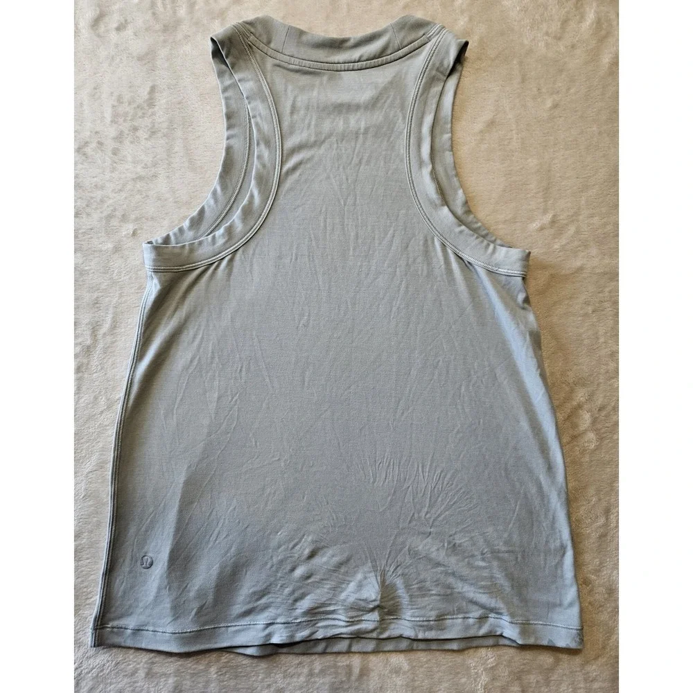 lululemon athletica flaw no