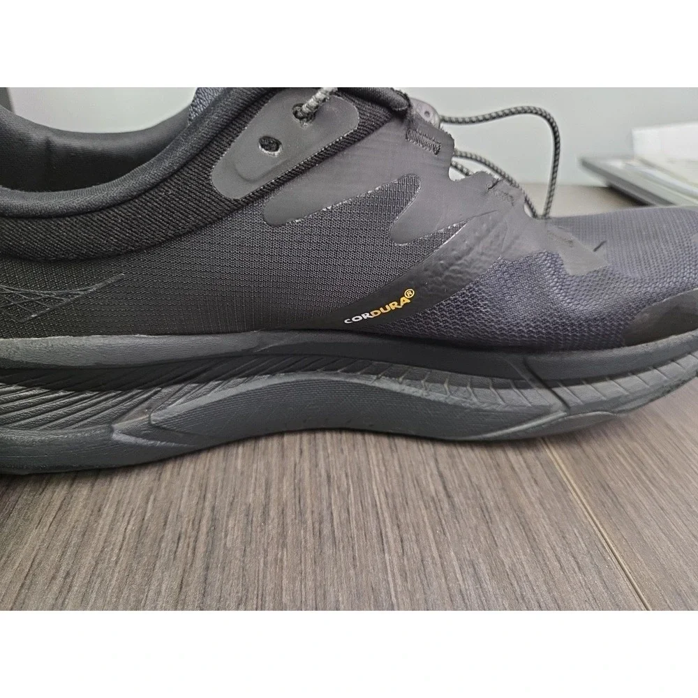 Hoka One One hoka transport