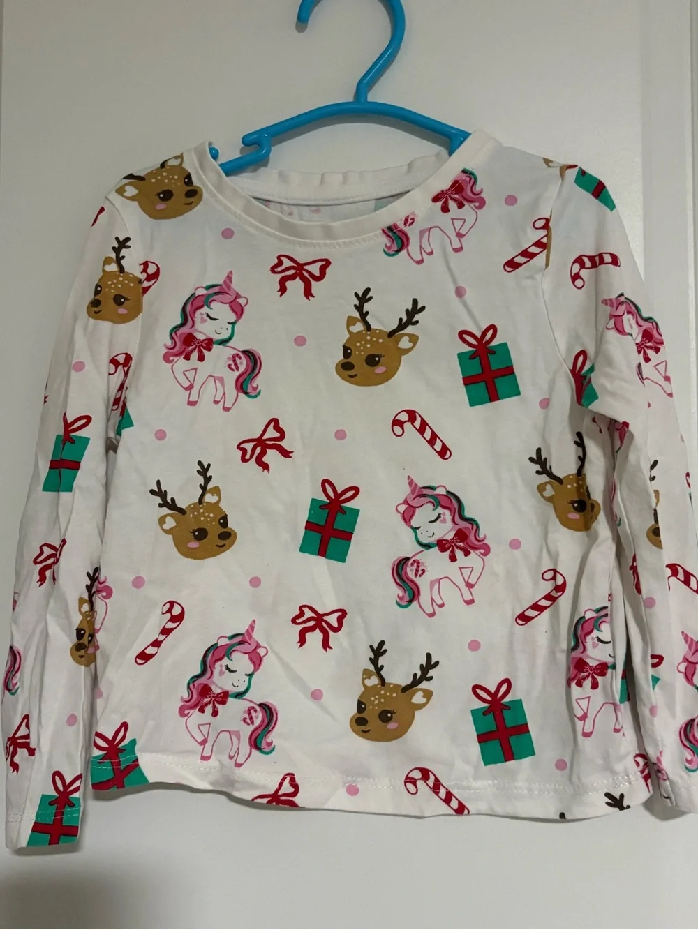 Primark White Girls Long Sleeve Unicorn & Reindeer Holiday Tee