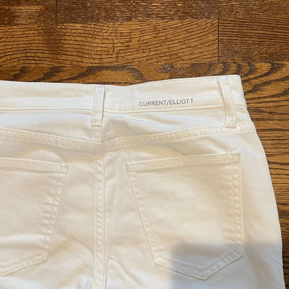 Current/Elliott white straight