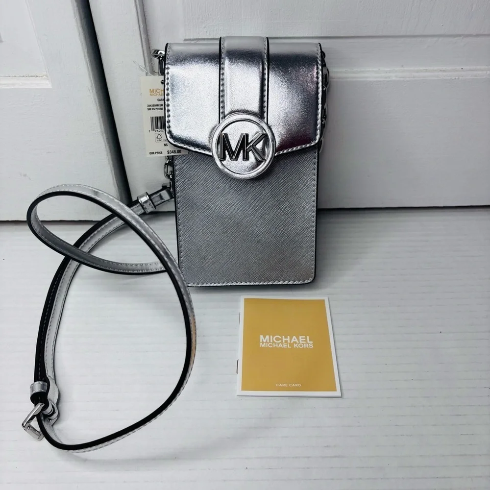 New MICHAEL MICHAEL KORS Carmen Silver Small Logo Smartphone Crossbody Bag