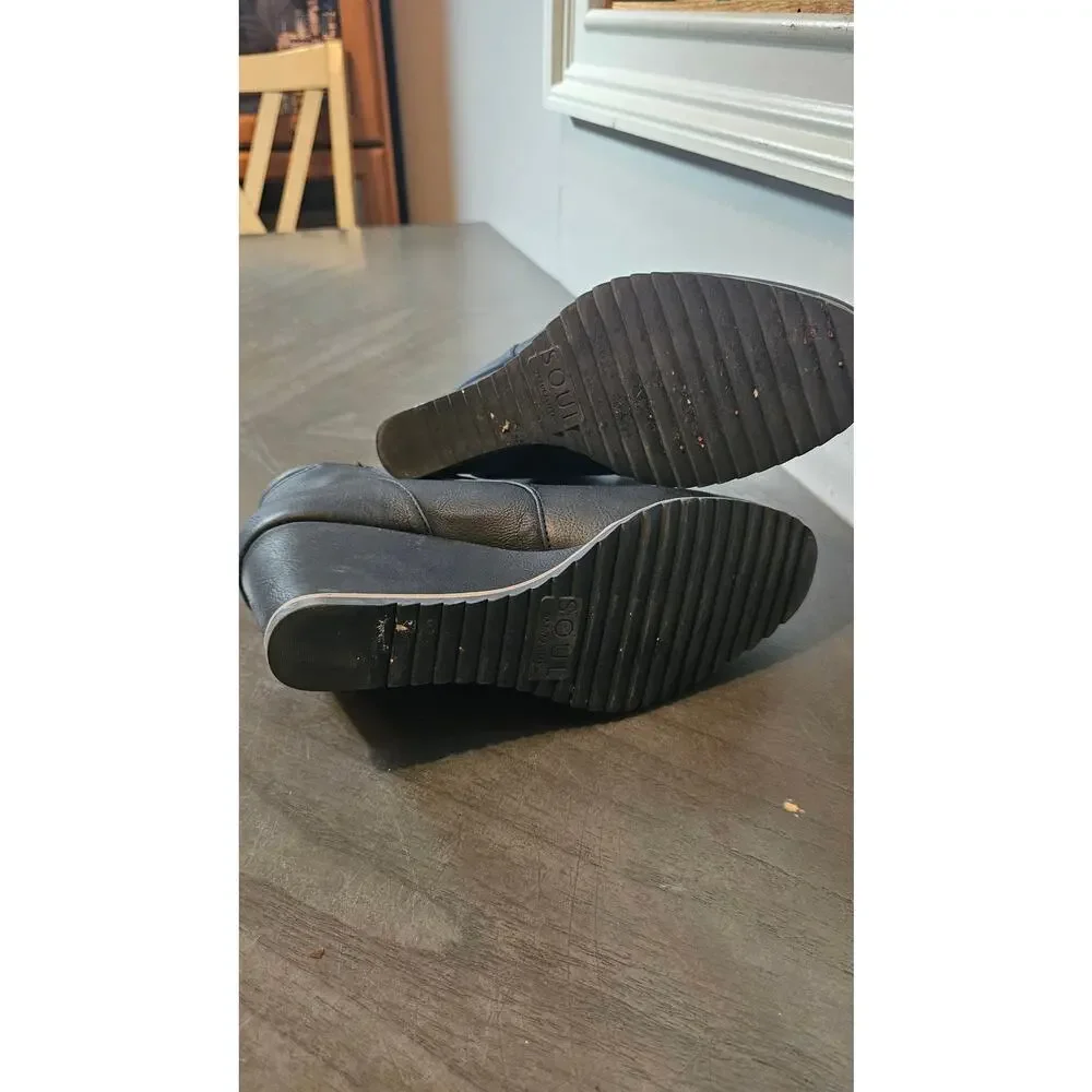 Naturlizer women black