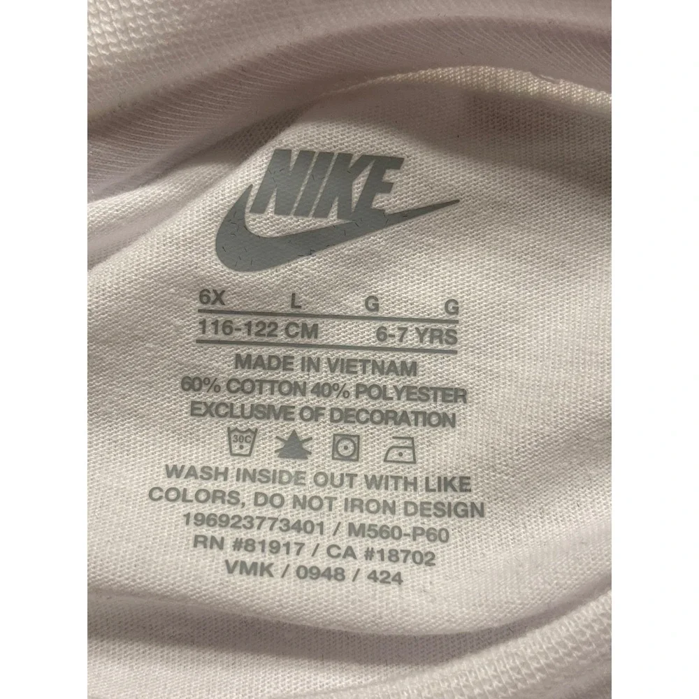 Nike Girls White Long Sleeve Cropped‎ Graphic T-Shirt Size 6X