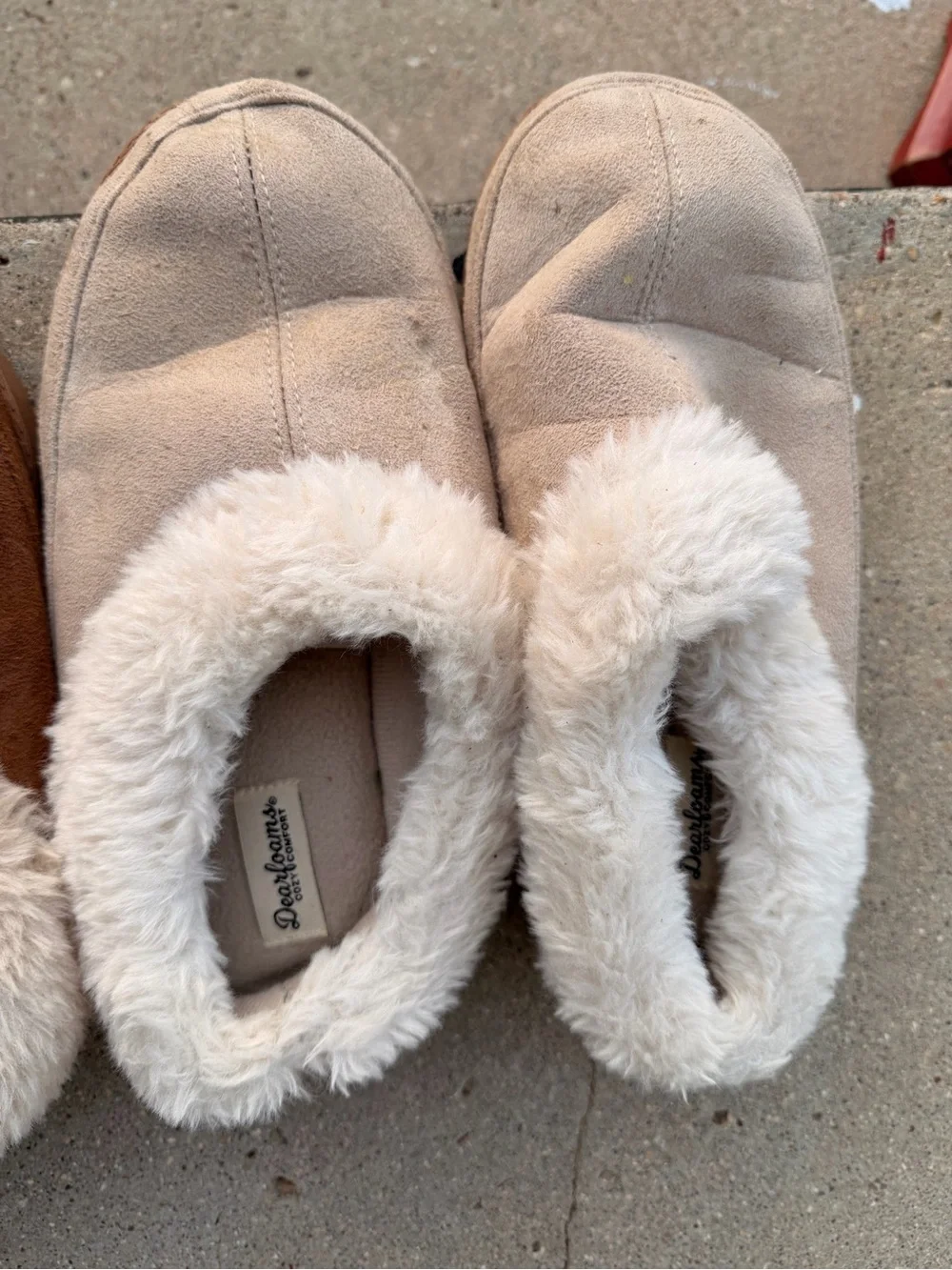 dearfoams soft faux