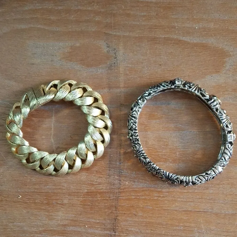 Stylish Gold and Silver Textured Bangles