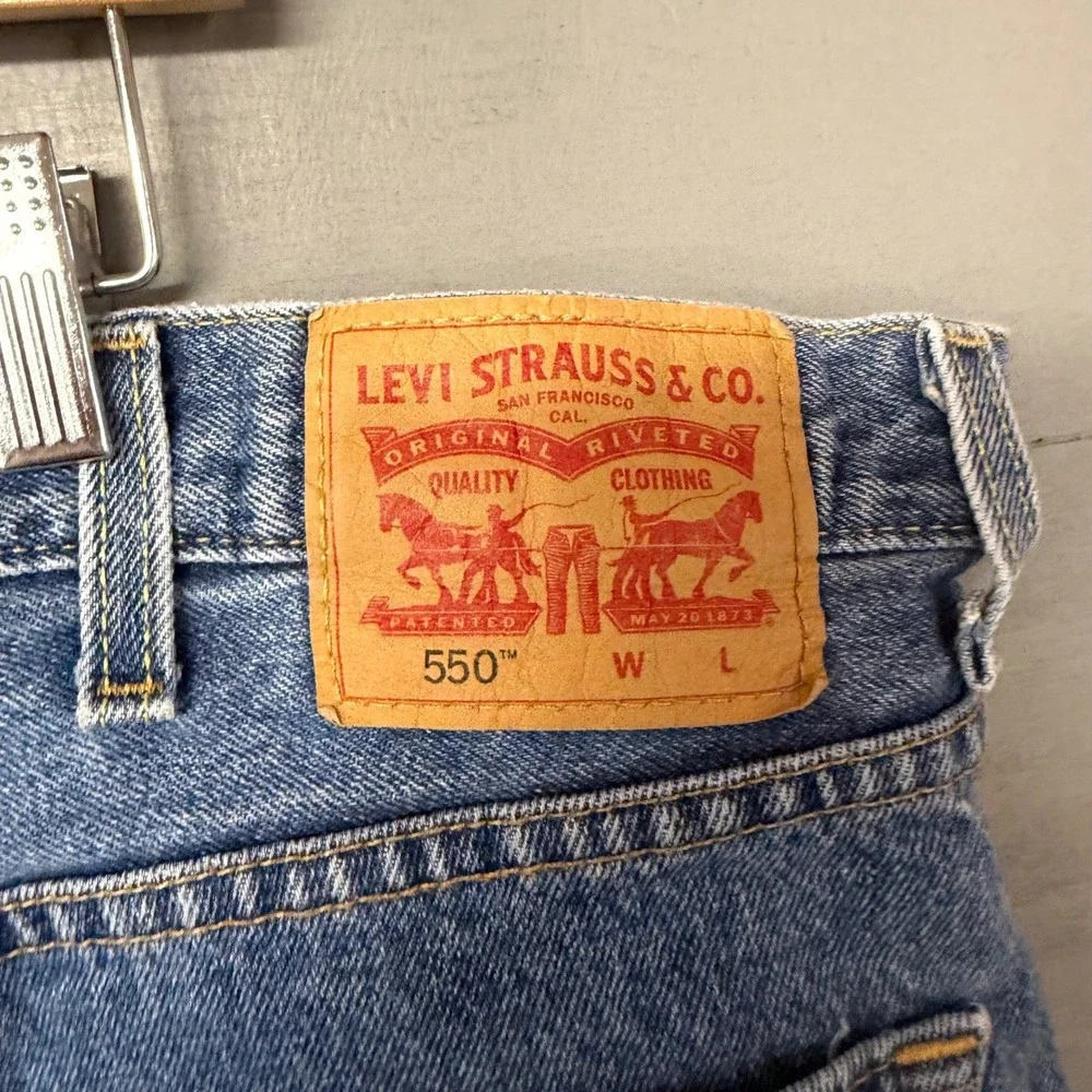 Levis levi 550