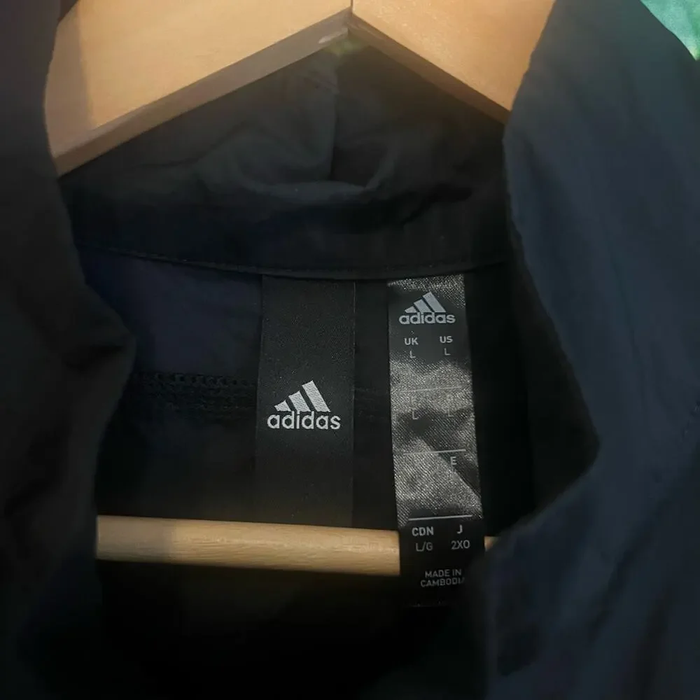 adidas urban q3