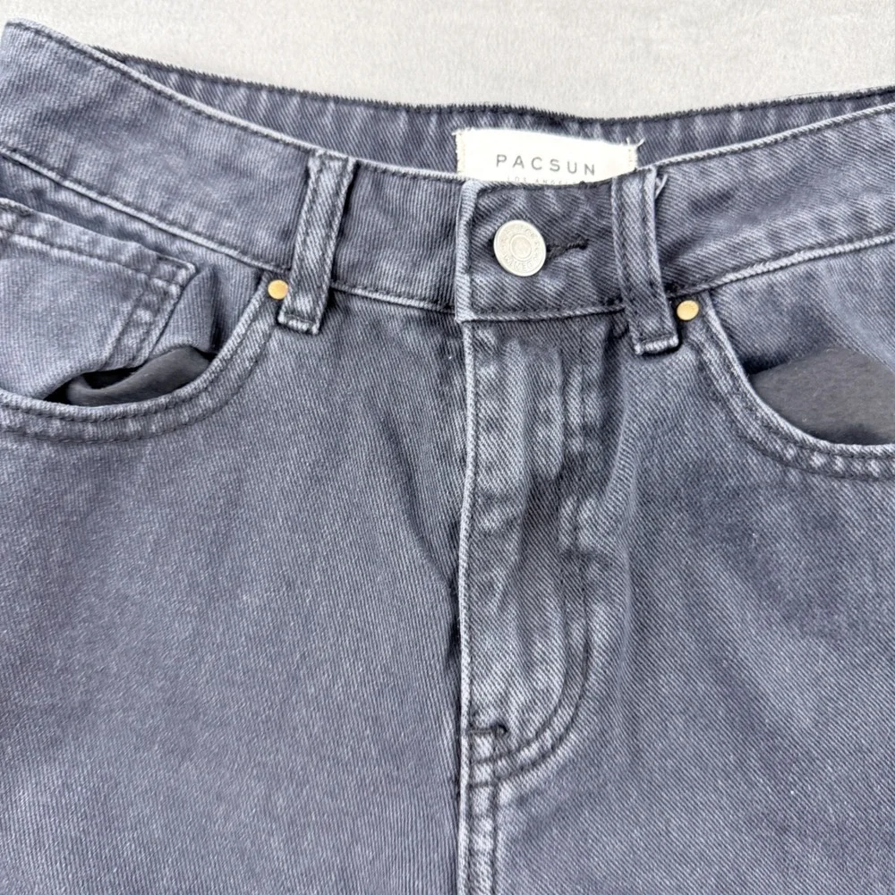PacSun mom short
