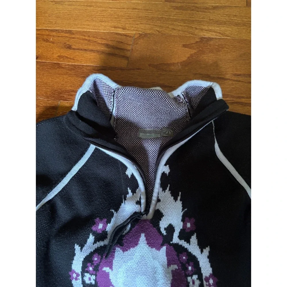 Athleta this zip