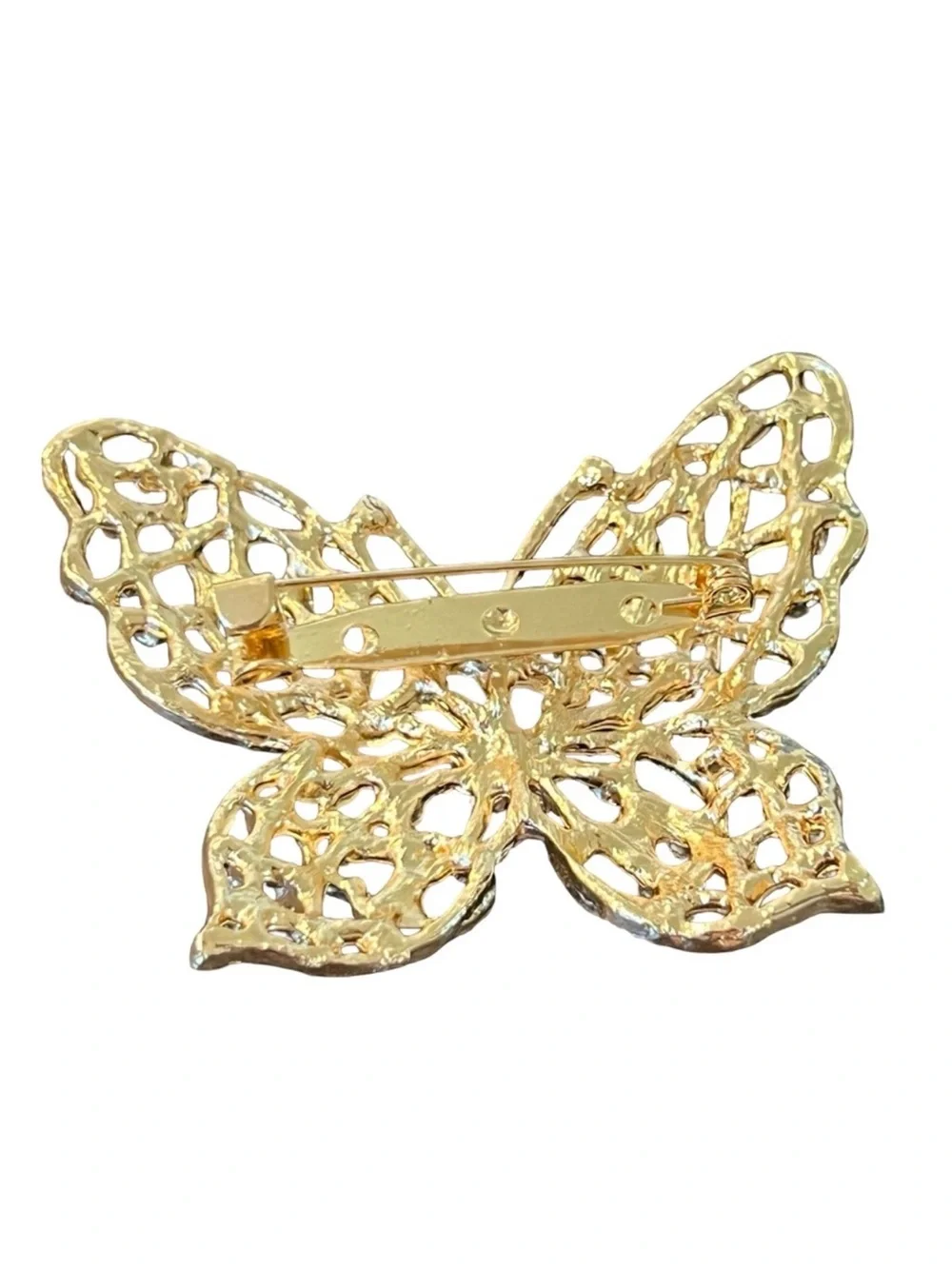 N/A brooch or adds