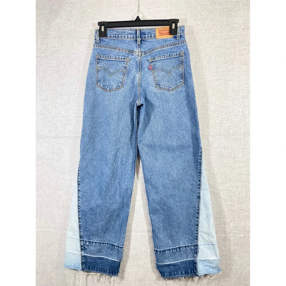 Levis style wide