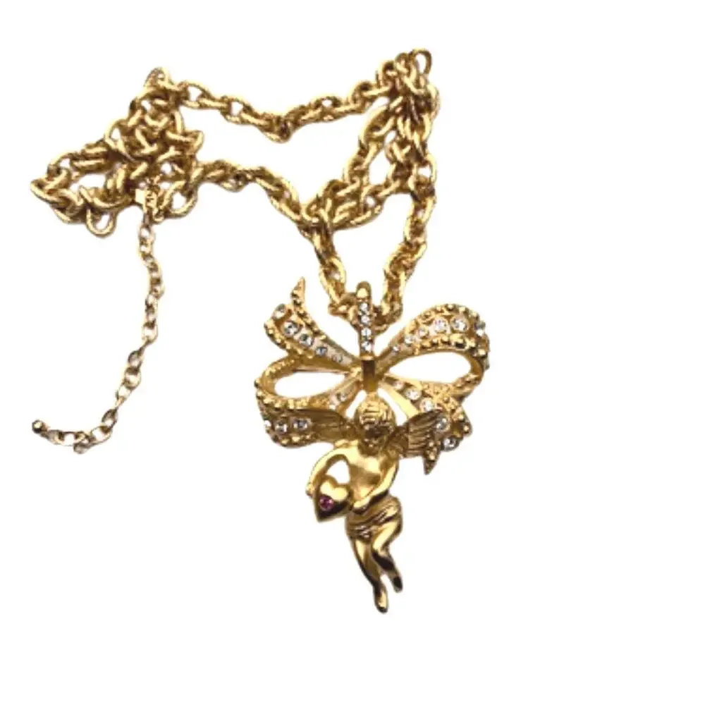 Camrose & Kross timeless vintage