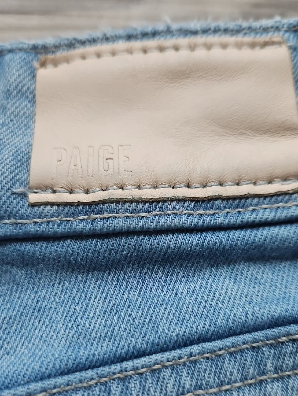 PAIGE euc color