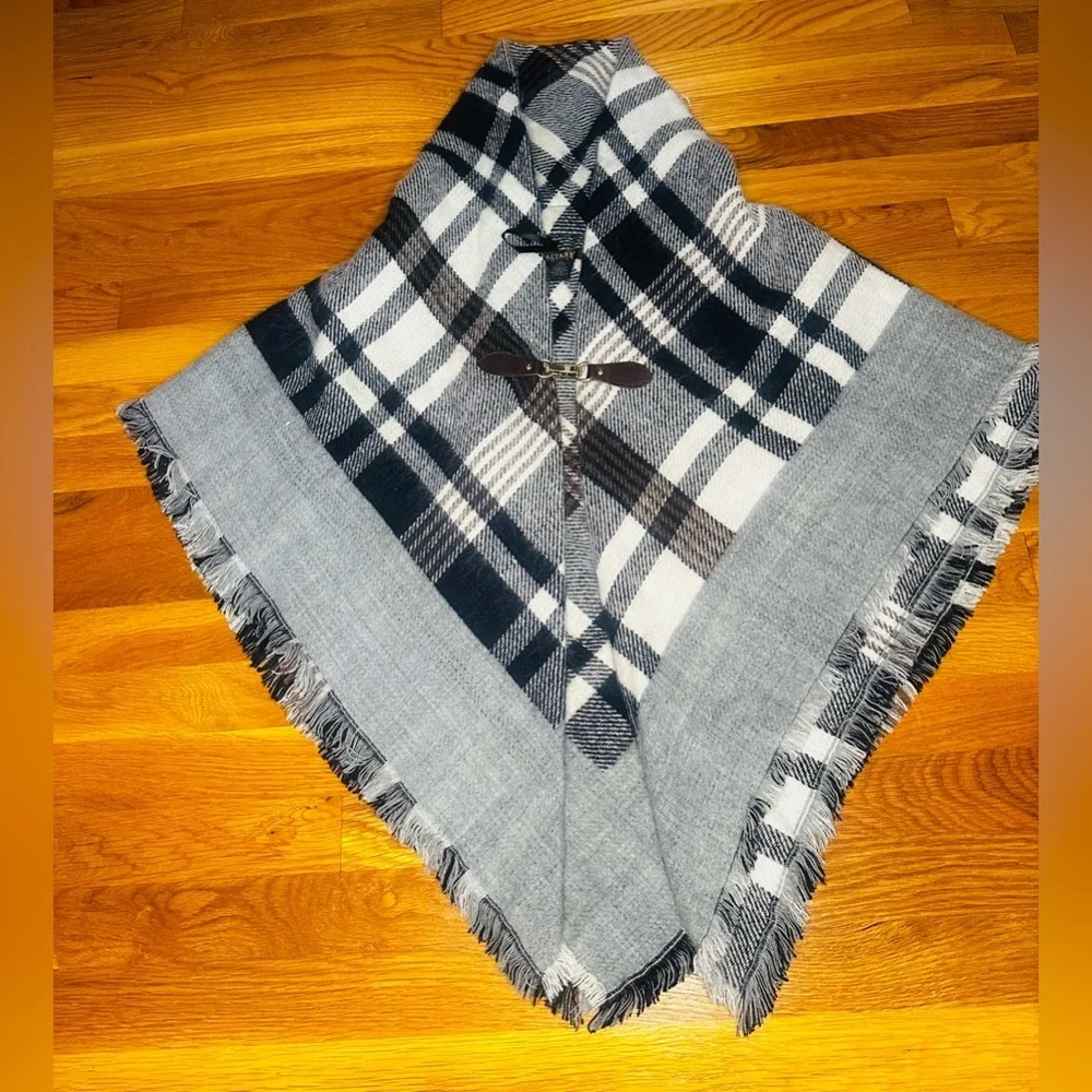 Altare Plaid Hooded Poncho Shawl Wrap with Toggle Closure – One Size