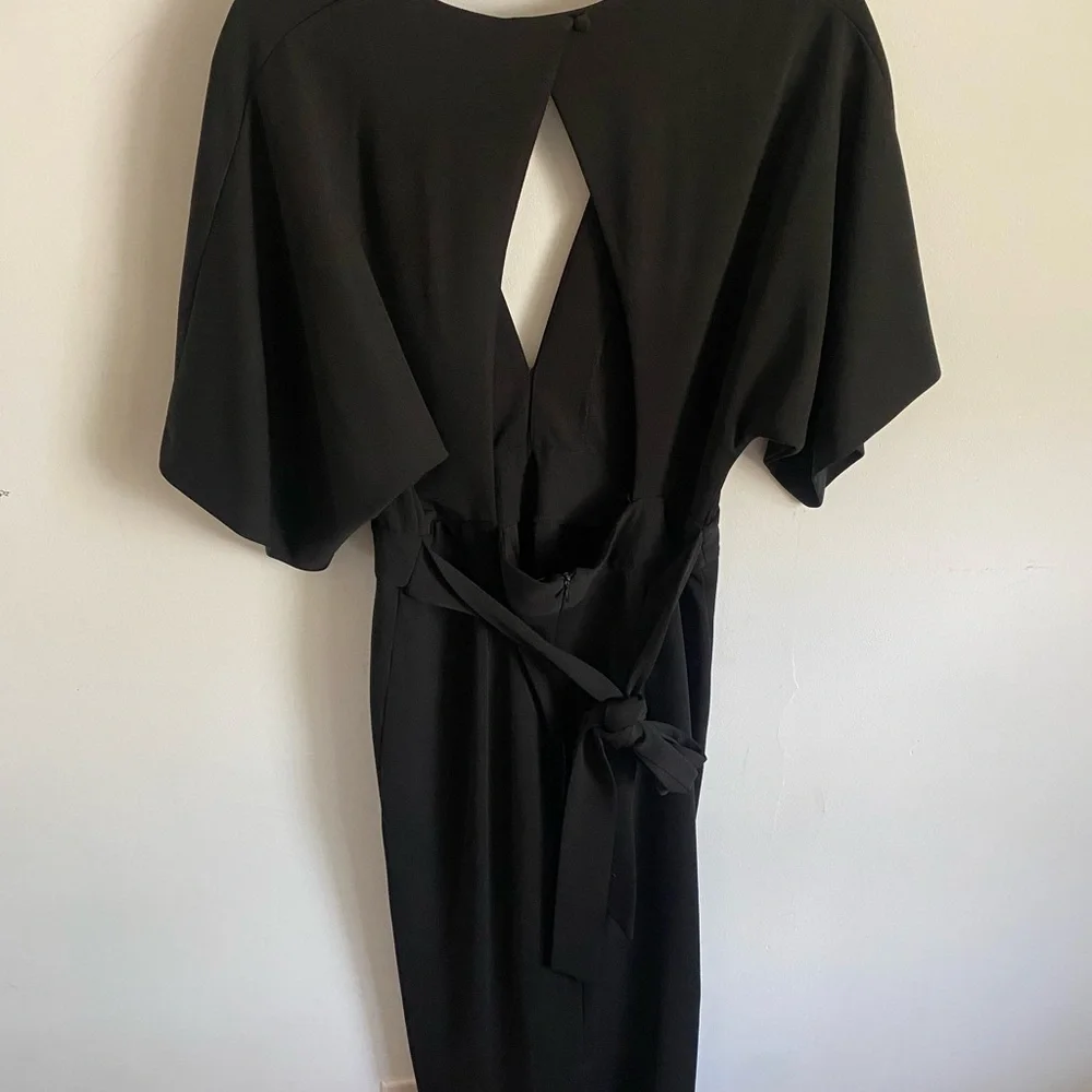 Fashion Nova chic black
