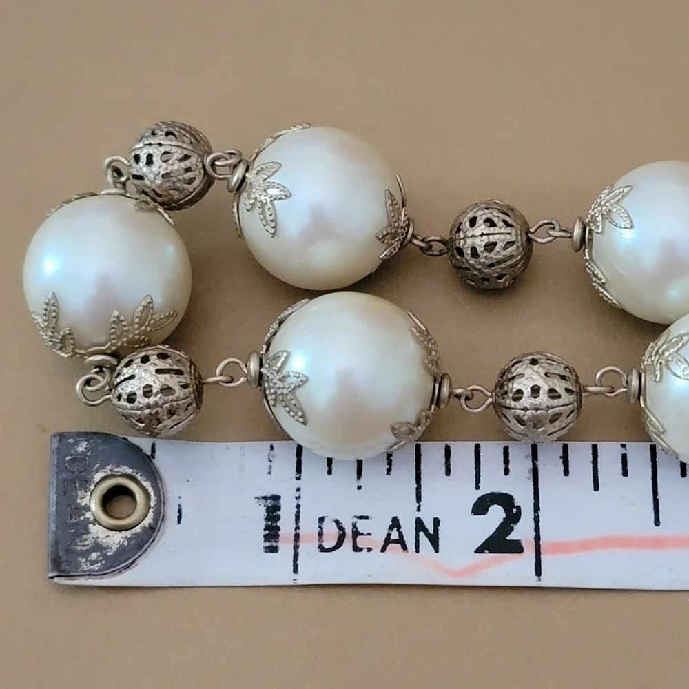 unbranded beautiful vintage