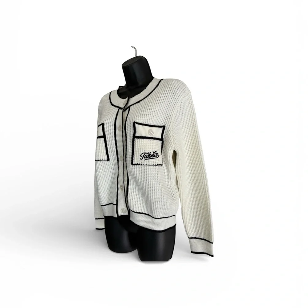 Teenie Winner crisp white