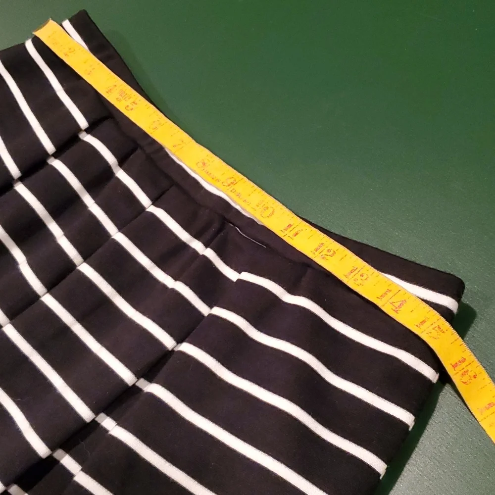 Max Studio excellent pleated