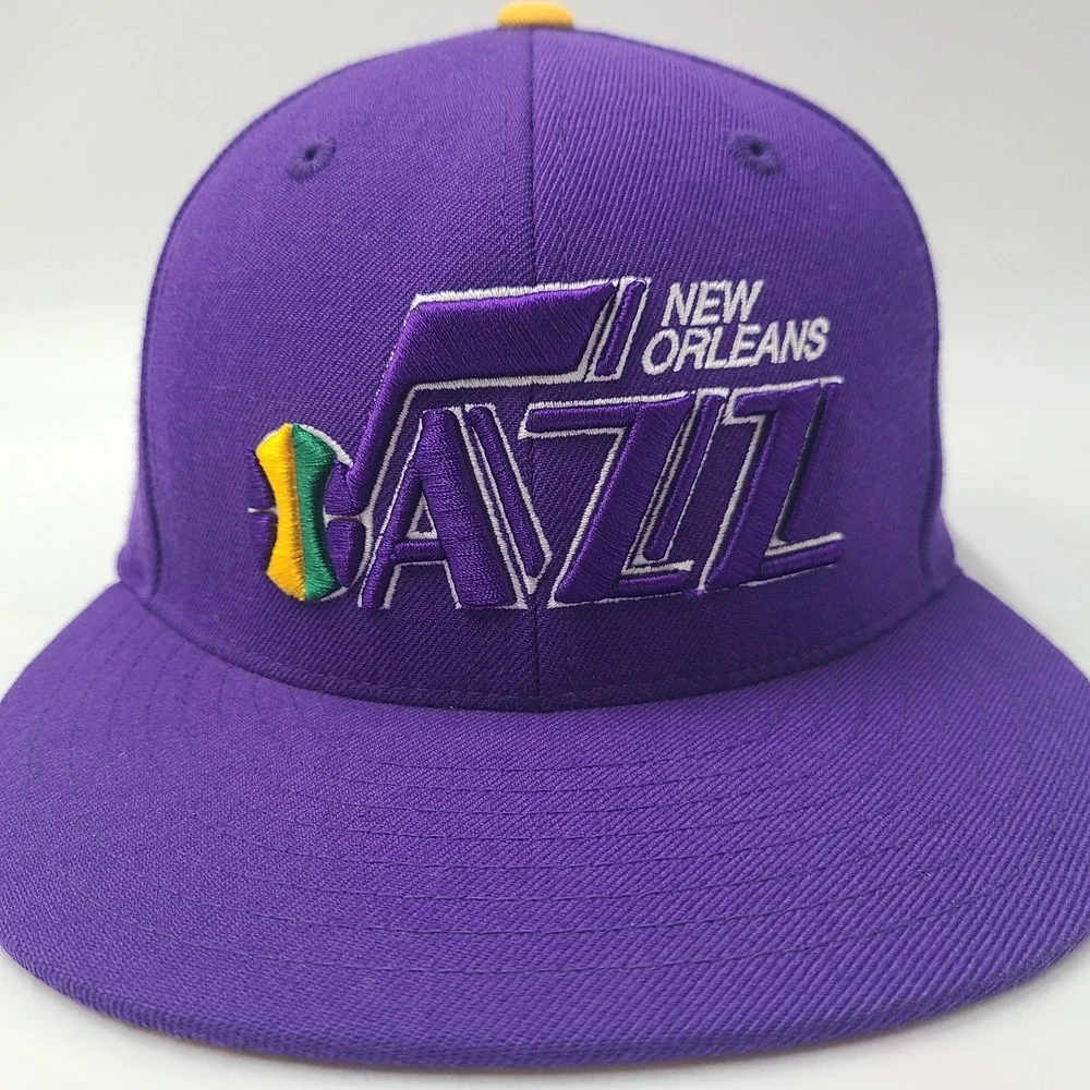 Mitchell & Ness has nick