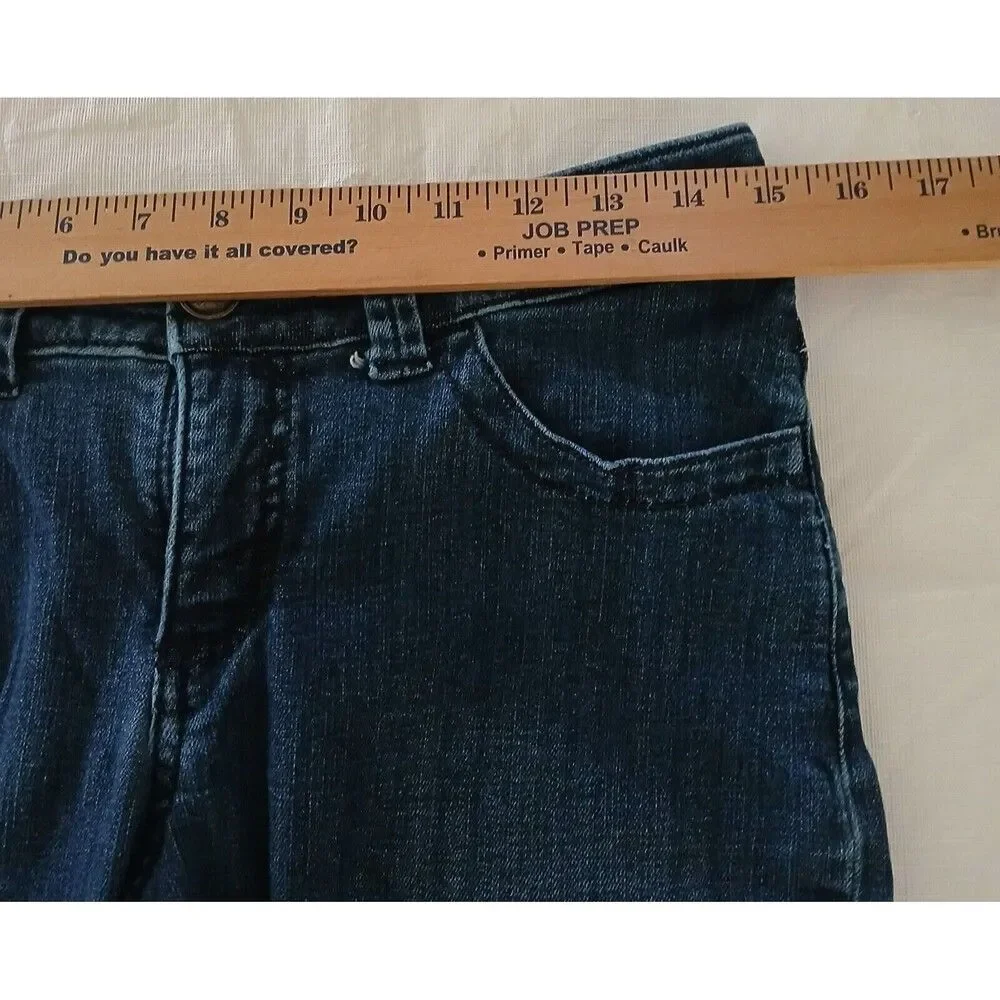 Lee good size