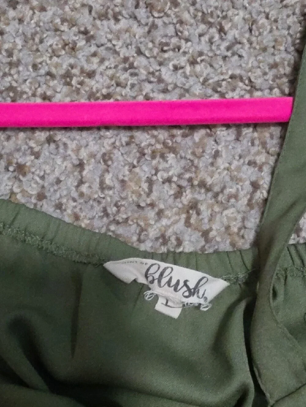 Blush soft olive