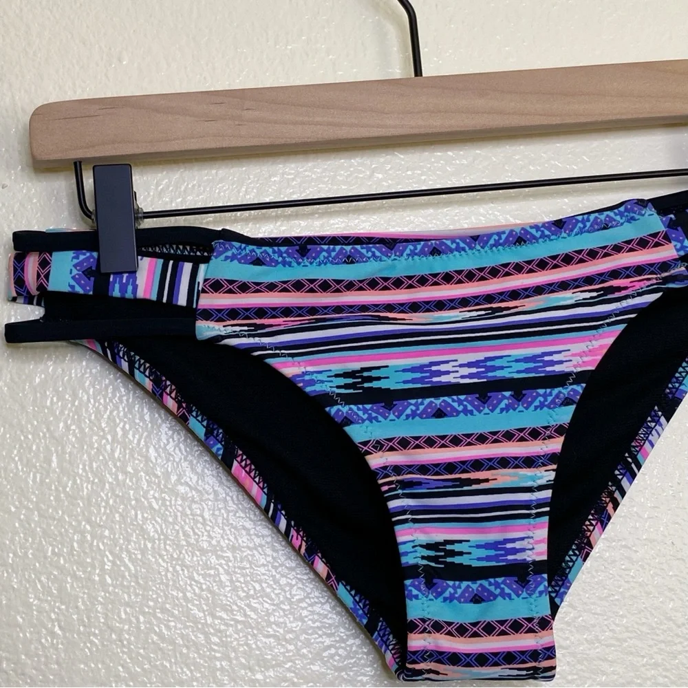 seeded and sewn good used